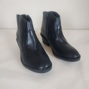 Fly London Black Leather Ankle Boots Women's EU size 41 (US 9.5-10) Quiet Luxury